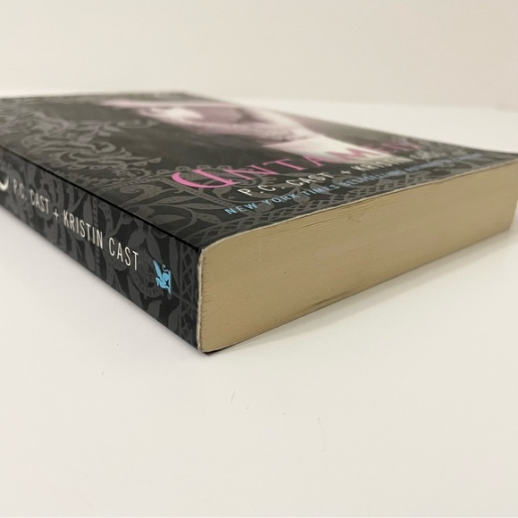 Untamed A House of Night Novel by Cast P C Kristin Cast - Picture 5 of 15